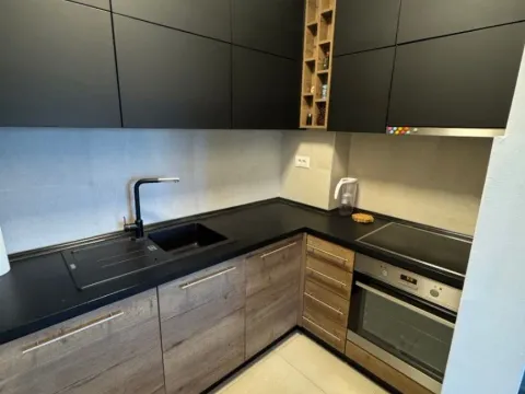 Izdavanje, dvosoban stan, 66m², Centar, Podgorica - image 2