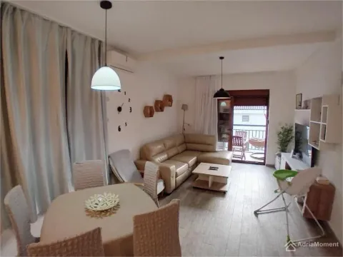 Prodaja, dvosoban stan, 72m², Dobrota, Kotor - image 2