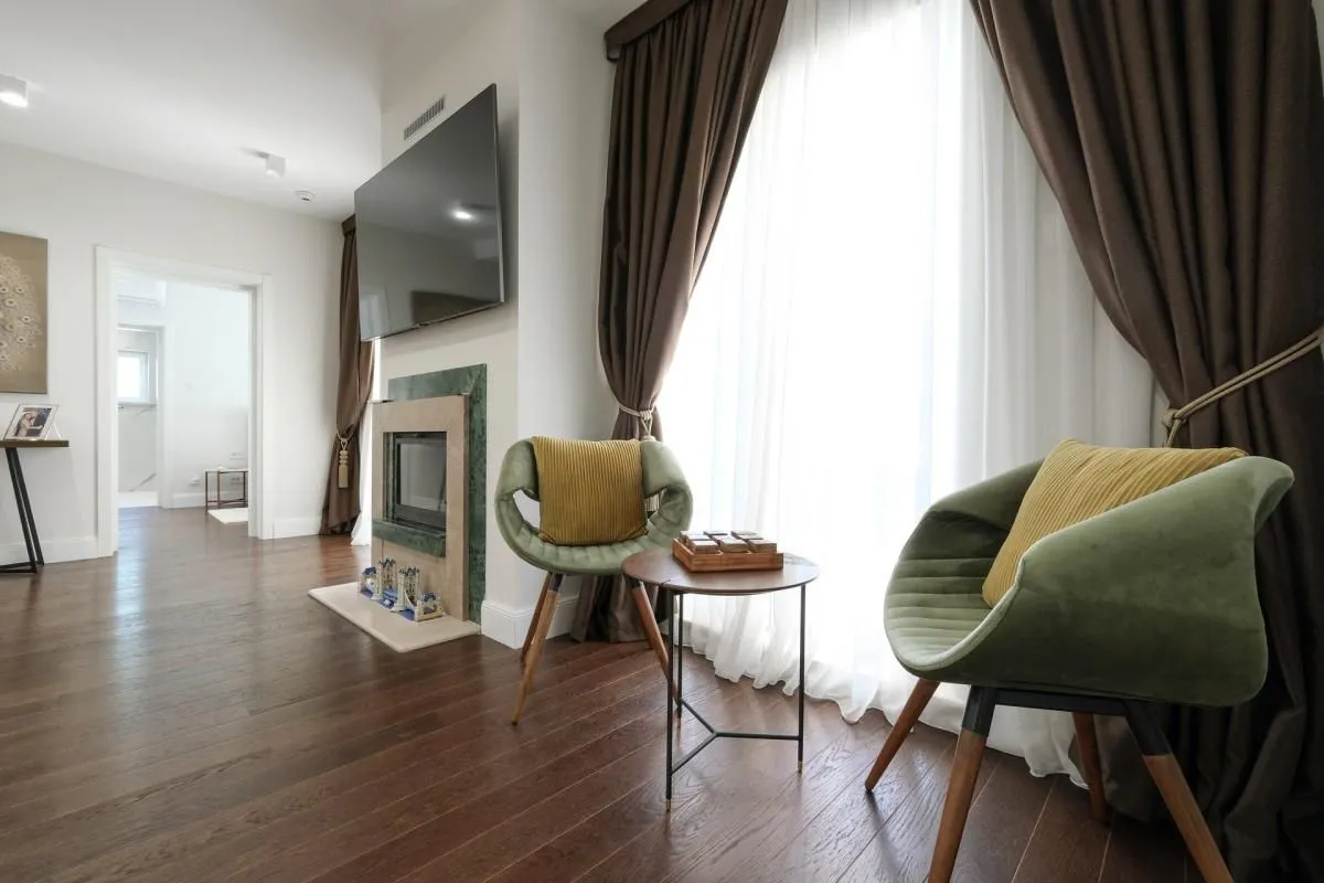 Prodaja, trosoban stan, 166m², Đenovići, Herceg Novi