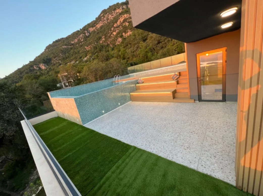 Sale, house, 480m², Kavač, Kotor