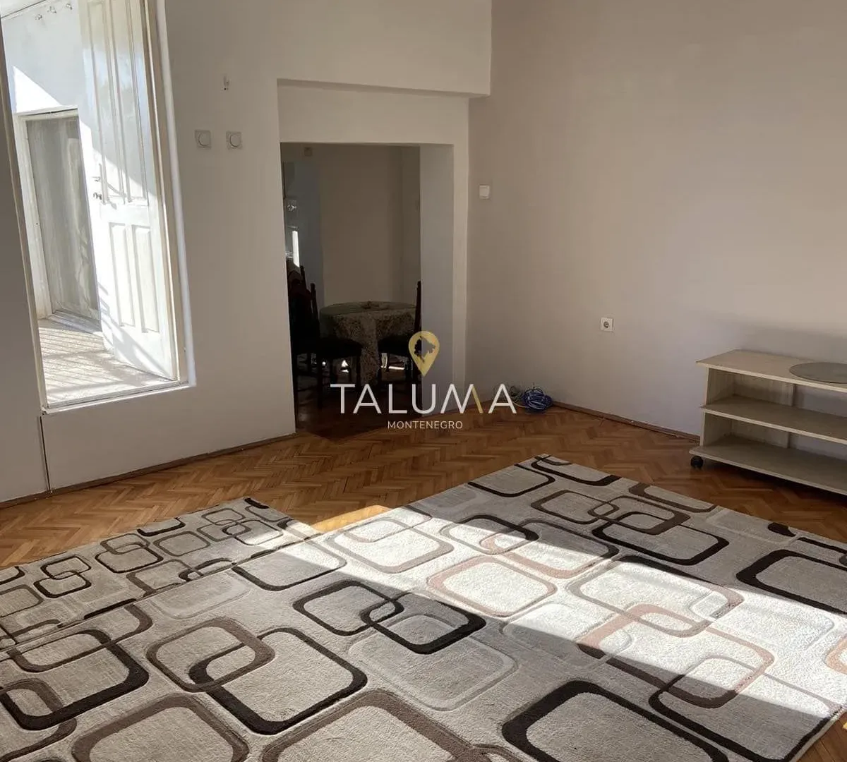 Prodaja, kuća, 140m², Masline, Podgorica