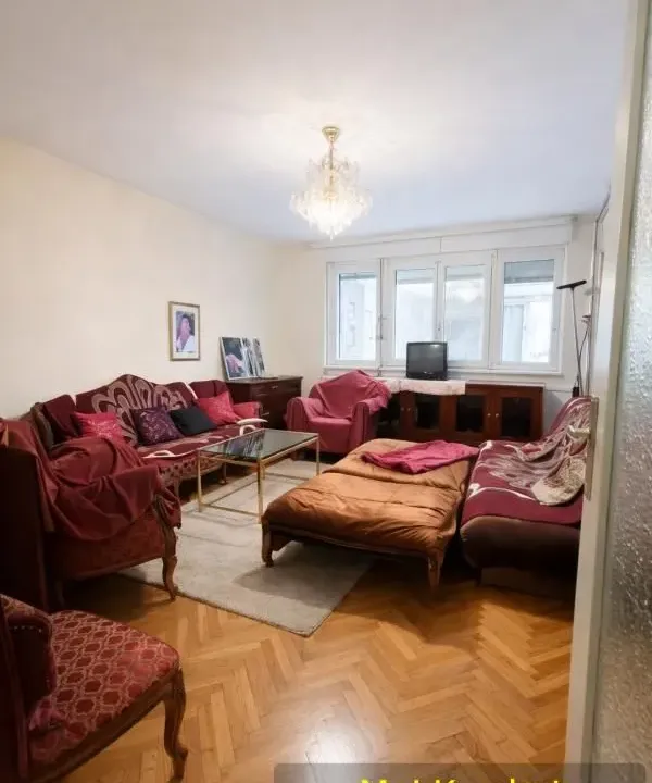 Prodaja, jednosoban stan, 42m², Vračar Centar, Vračar Sve Podlokacije