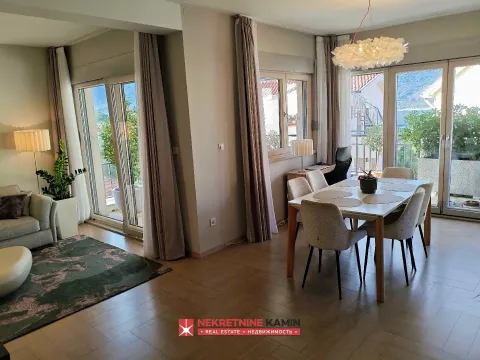 Prodaja, trosoban stan, 114m², Dobrota, Kotor - image 15