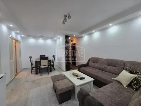 Sale, three bedroom apartment, 62m², Prozivka, Subotica - image 1