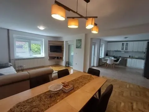 Prodaja, kuća, 325m², Veternik, Novi Sad Sve Podlokacije - image 6