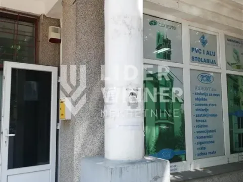 Izdavanje, poslovni prostor, 55m², Čukarica, Beograd - image 11