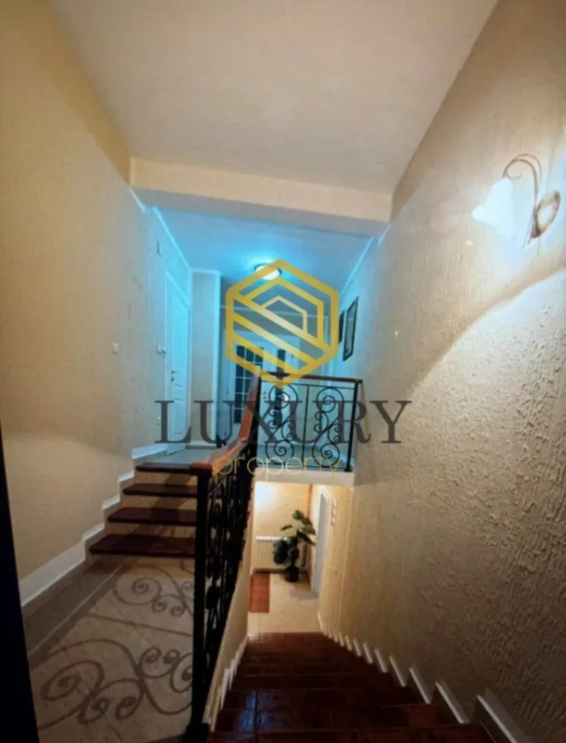 Rent, house, 200m², Donja Gorica, Podgorica
