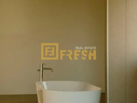 Izdavanje, kuća, 260m², Gornja Gorica, Podgorica - image 13