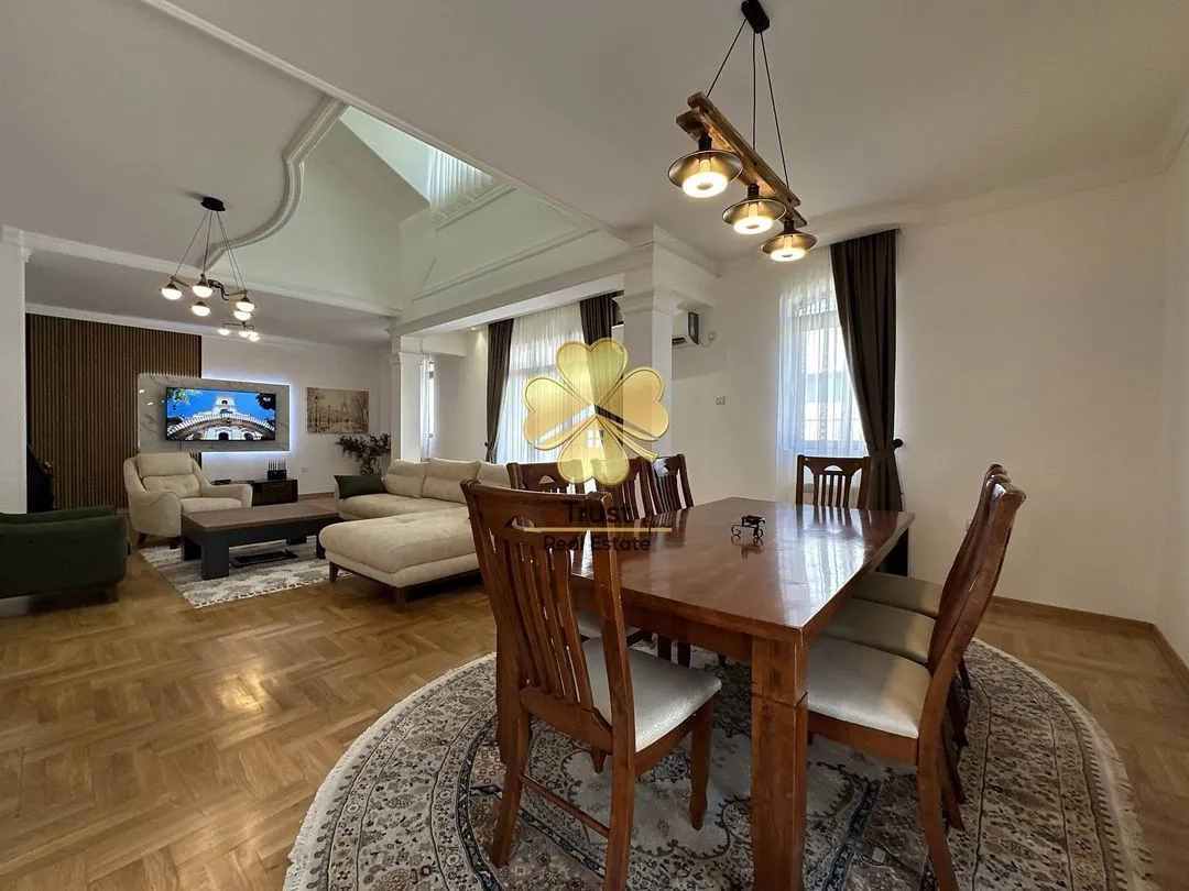 Rent, house, 280m², Zabjelo, Podgorica