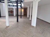 Izdavanje, poslovni prostor, 220m², Stari Grad, Beograd - image 2