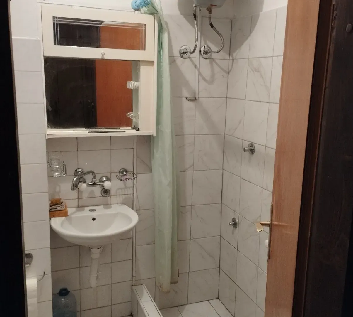 Izdavanje, jednosoban stan, 44m², Stari Aerodrom, Podgorica