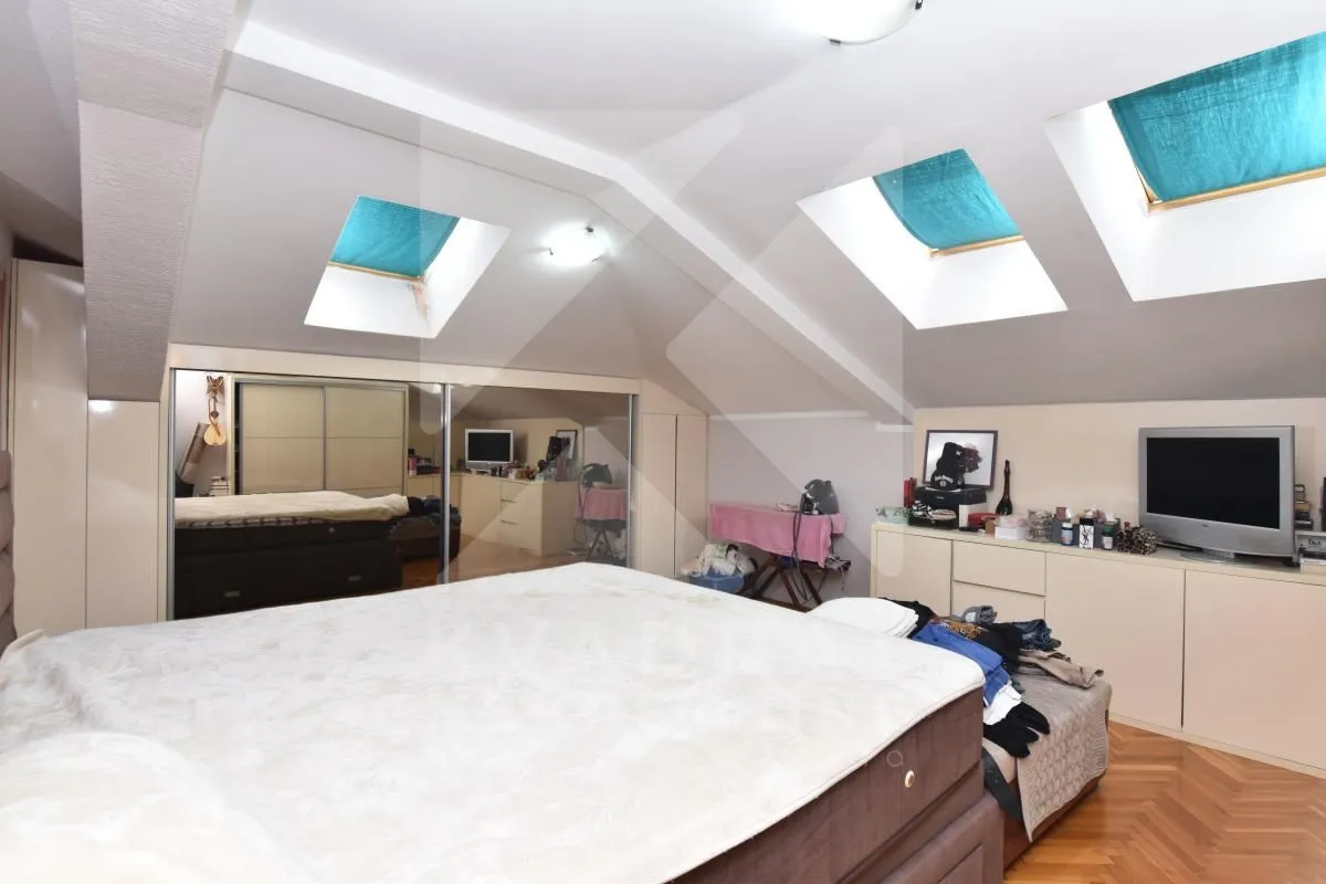 Prodaja, trosoban stan, 113m², Preko Morače, Podgorica