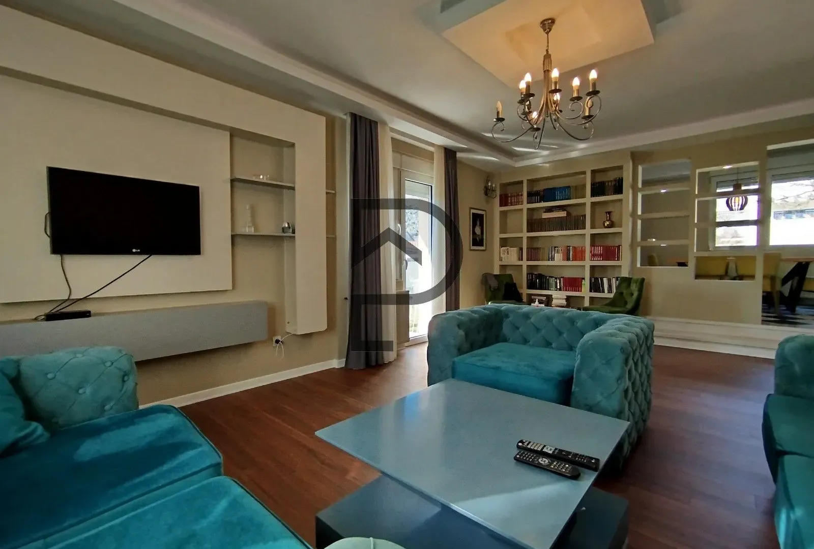Rent, apartment, 330m², Tološi, Podgorica