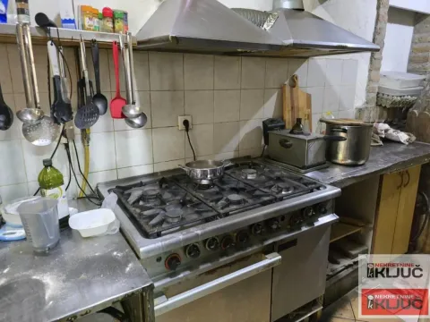 Rent, hospitality venue, 100m², Centar, Novi Sad - image 19