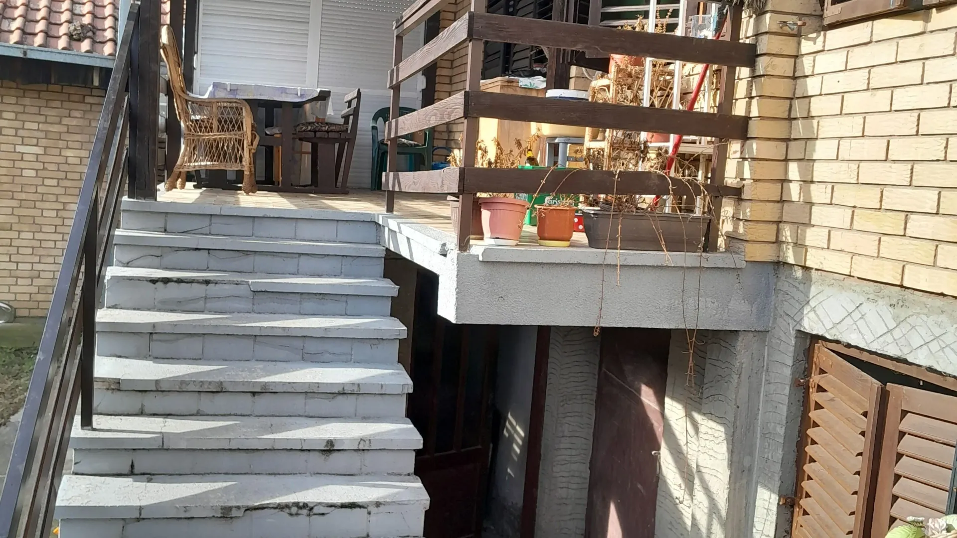 Sale, house, 450m², Futog, Novi Sad Sve Podlokacije