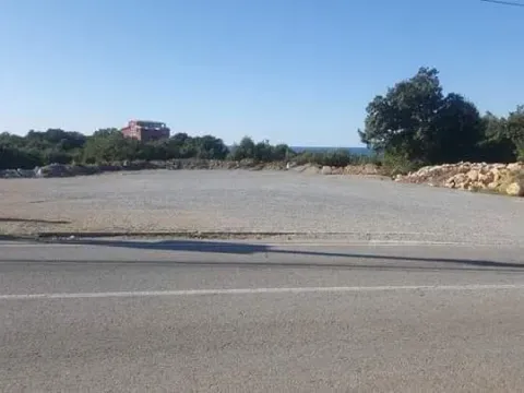 Prodaja, plac, 2050m², Bar, Crna Gora - image 3