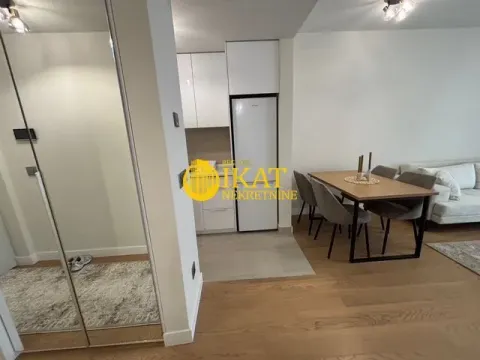 Izdavanje, dvosoban stan, 49m², Novi Beograd Blok 65, Novi Beograd Sve Podlokacije - image 7