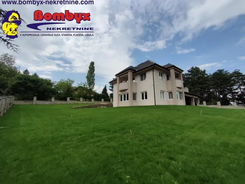 Prodaja, kuća, 300m², Sremska Kamenica, Petrovaradin