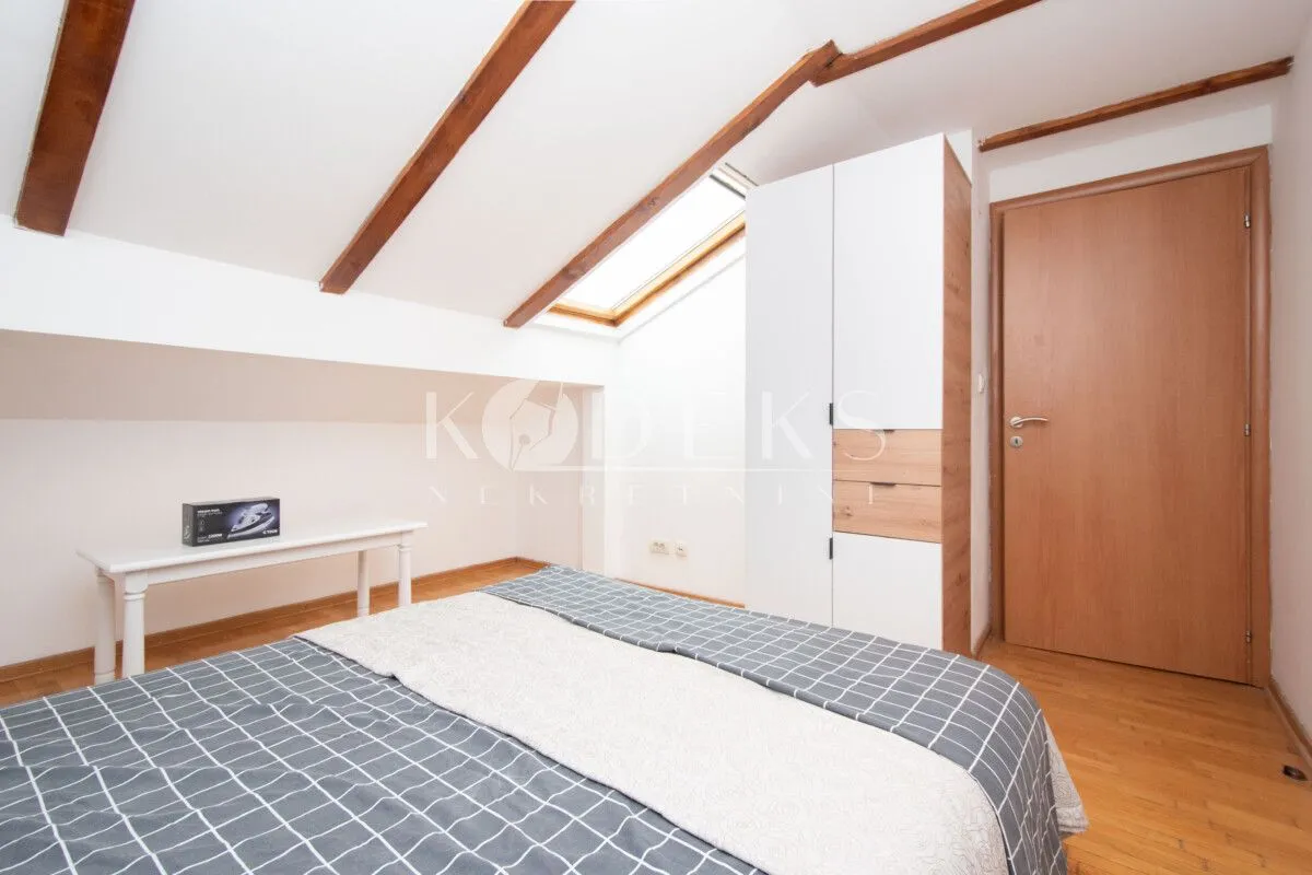 Izdavanje, dvosoban stan, 75m², Stari Aerodrom, Podgorica