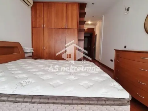Rent, three bedroom apartment, 120m², Stari Grad, Beograd - image 16