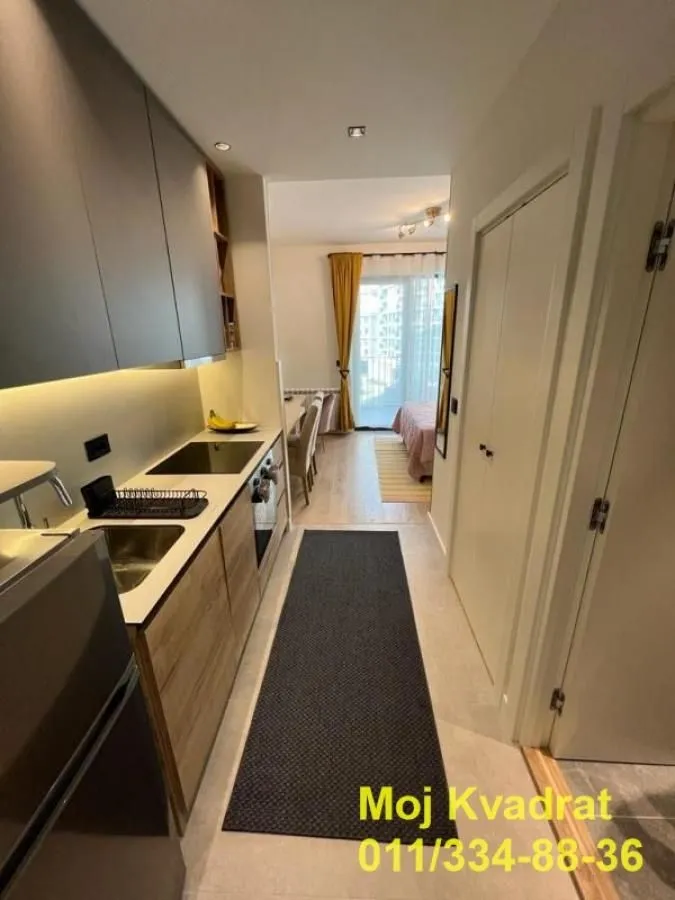 Sale, studio apartment, 27m², Savski Venac, Beograd