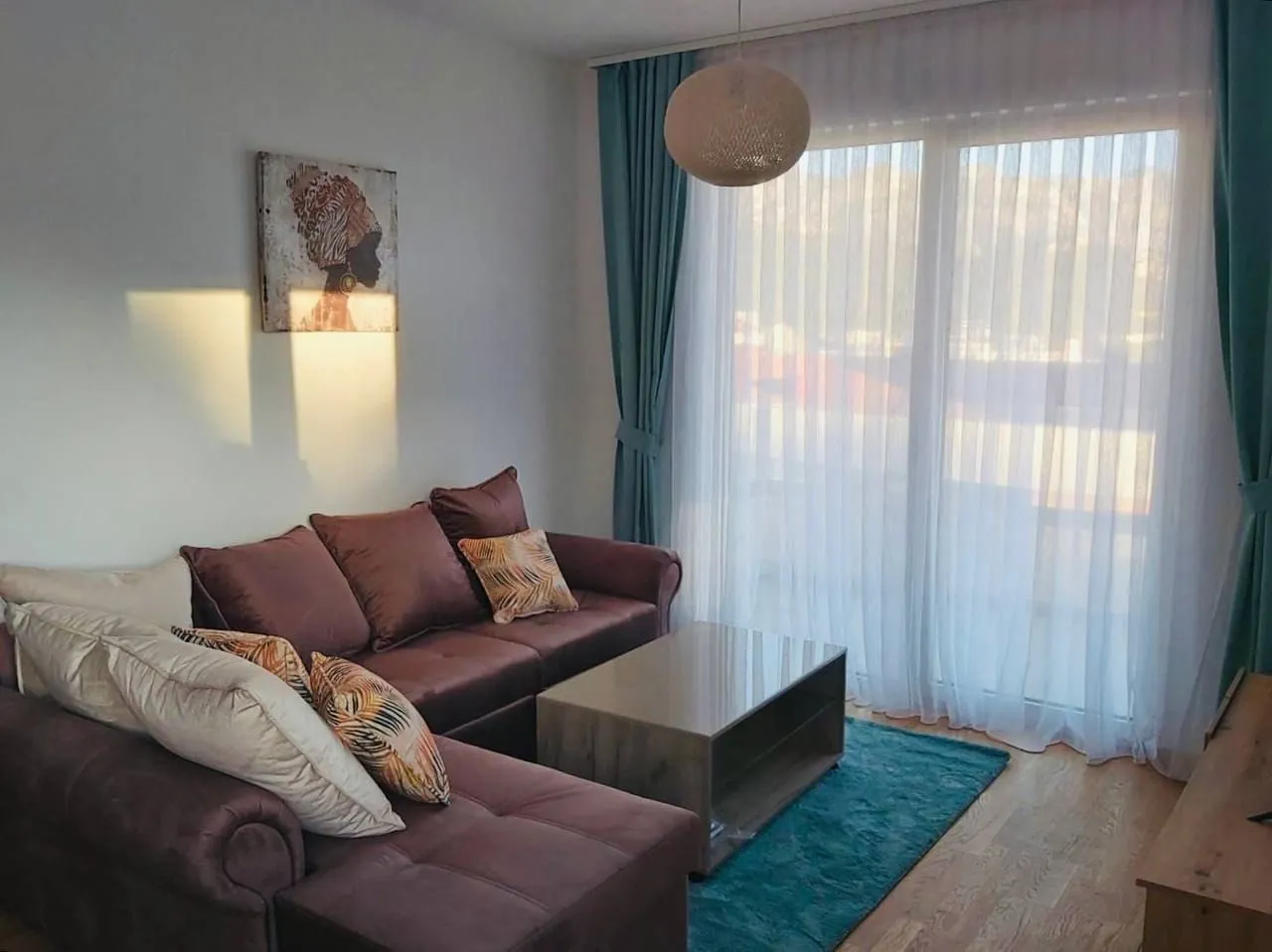 Rent, one bedroom apartment, 32m², Bečići, Budva