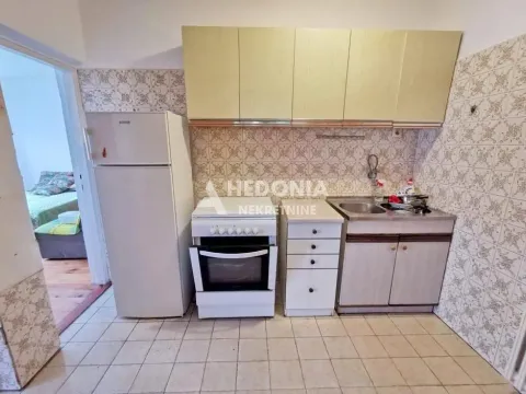 Prodaja, kuća, 201m², Bele Vode, Beograd - image 13