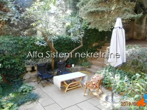 Izdavanje, četvorosoban stan, 120m², Savski Venac, Beograd - image 20