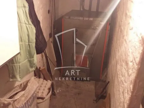 Prodaja, kuća, 275m², Zvezdarska Šuma, Zvezdara Sve Podlokacije - image 6