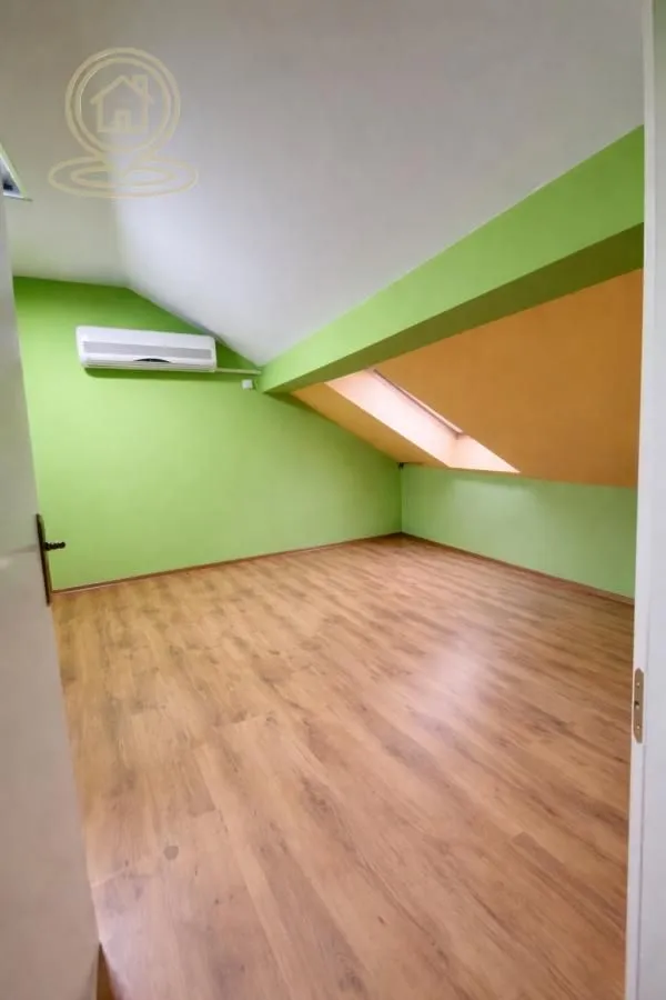 Rent, office space, 300m², Petrovaradin, Novi Sad