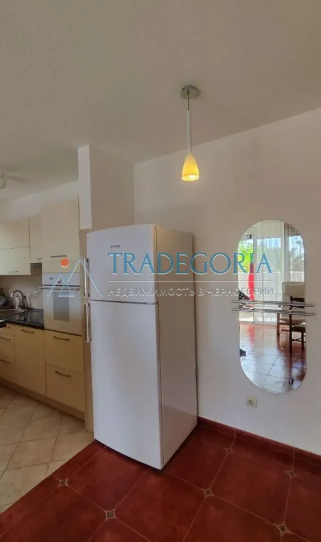 Prodaja, trosoban stan, 90m², Petrovac, Budva