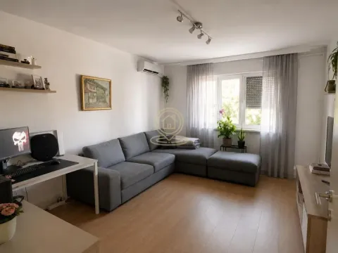 Rent, two bedroom apartment, 50m², Čukarica, Beograd - image 3