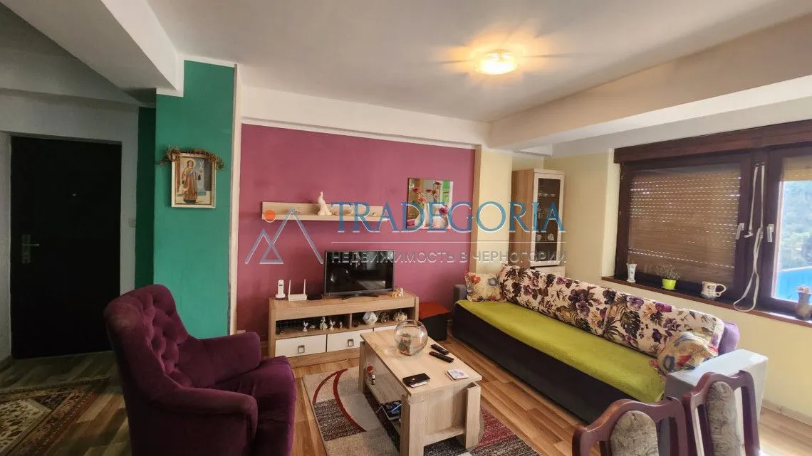 Prodaja, dvosoban stan, 73m², Bar, Crna Gora