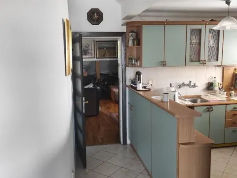 Sale, three bedroom apartment, 135m², Trošarina, Voždovac Sve Podlokacije - image 2