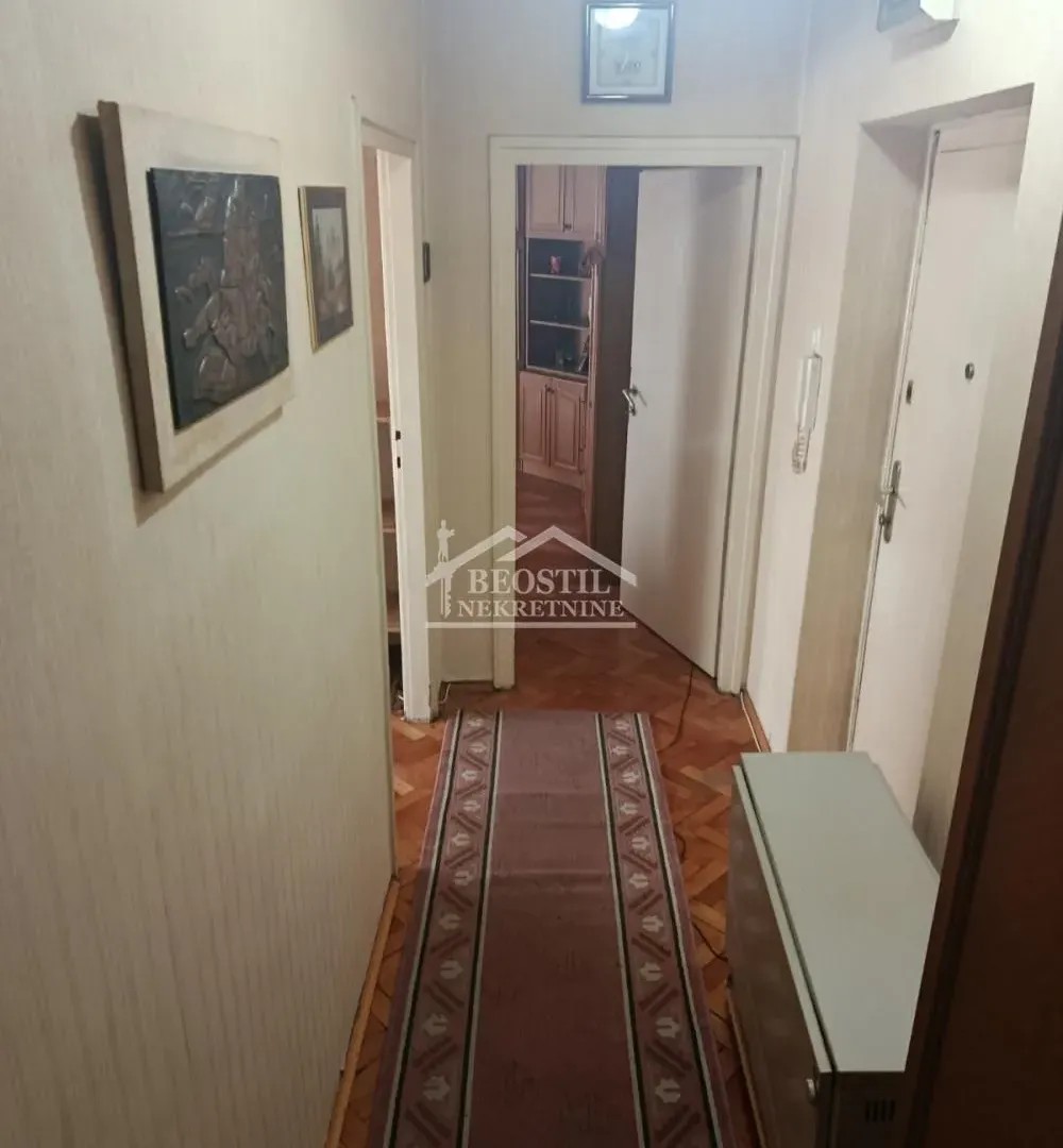 Sale, two bedroom apartment, 51m², Savski Venac, Beograd