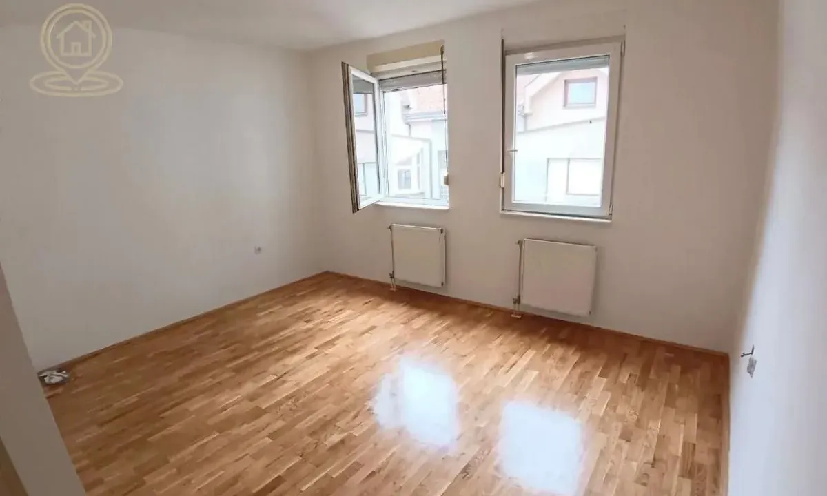 Prodaja, garsonjera, 21m², Grbavica, Novi Sad Sve Podlokacije