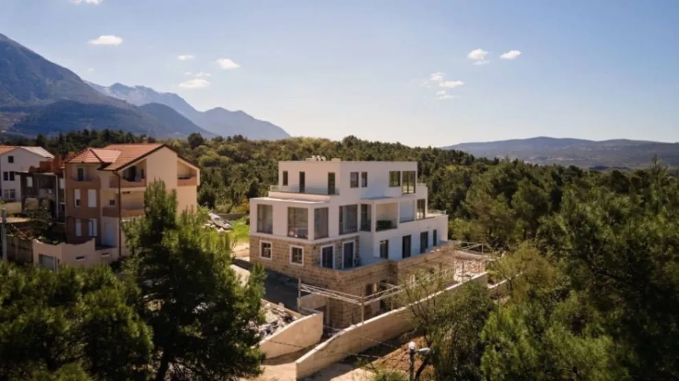 Sale, two bedroom apartment, 113m², Kavač, Kotor
