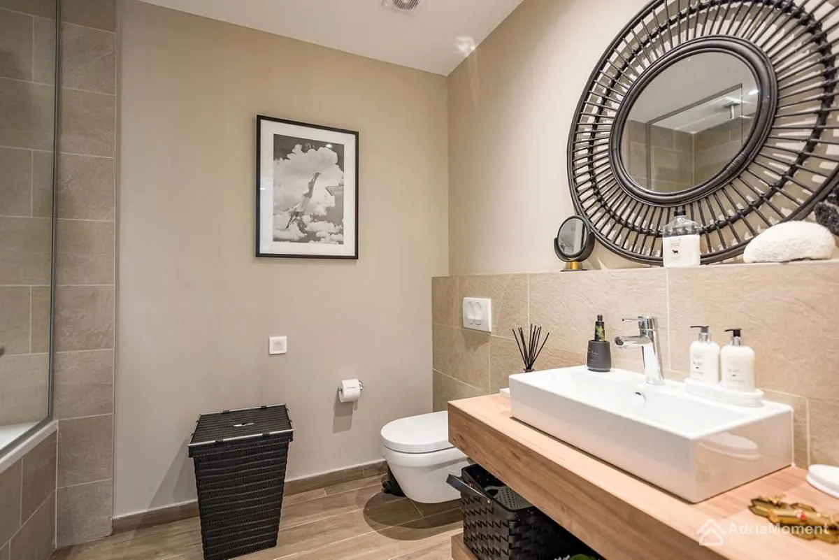 Prodaja, jednosoban stan, 70m², Luštica Bay, Tivat
