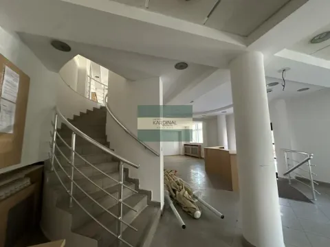 Rent, office space, 200m², Centar, Kragujevac - image 10