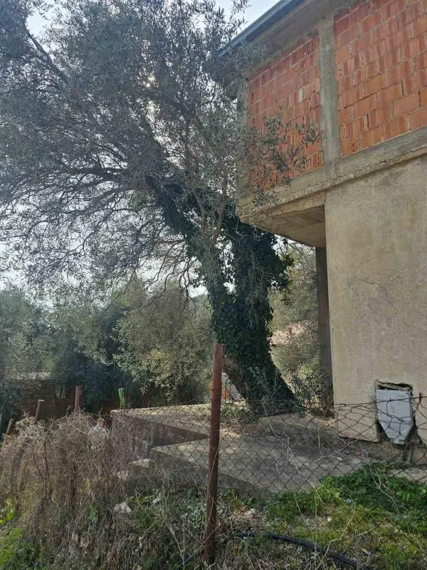 Prodaja, kuća, 74m², Šušanj, Bar