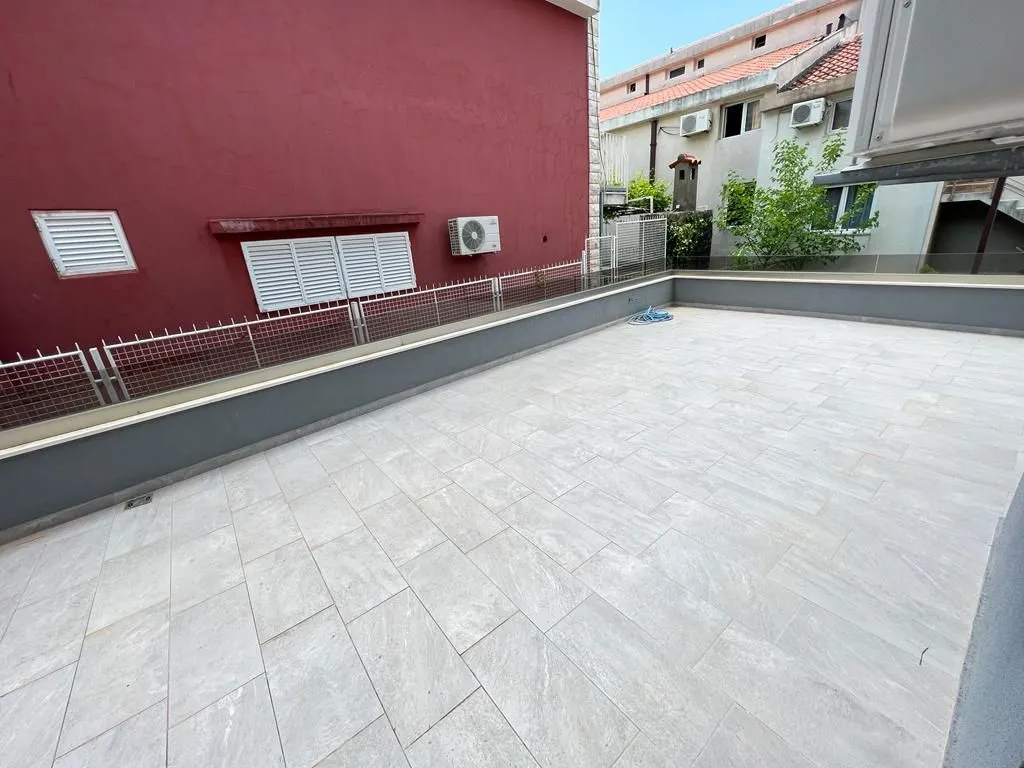 Sale, apartment, 94m², Bečići, Budva