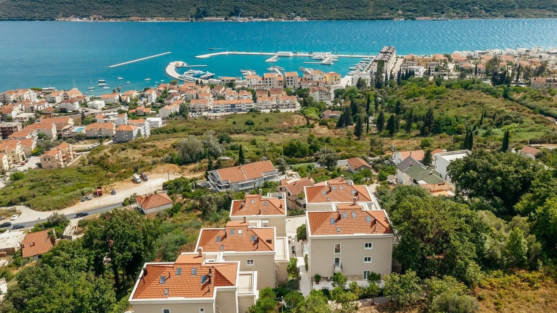 Sale, two bedroom apartment, 134m², Đenovići, Herceg Novi