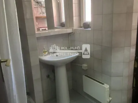 Izdavanje, dvosoban stan, 41m², Vračar Hram, Vračar Sve Podlokacije - image 18