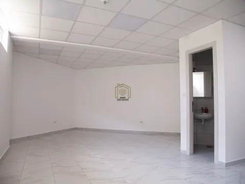 Izdavanje, poslovni prostor, 84m², Stari Aerodrom, Podgorica - image 3