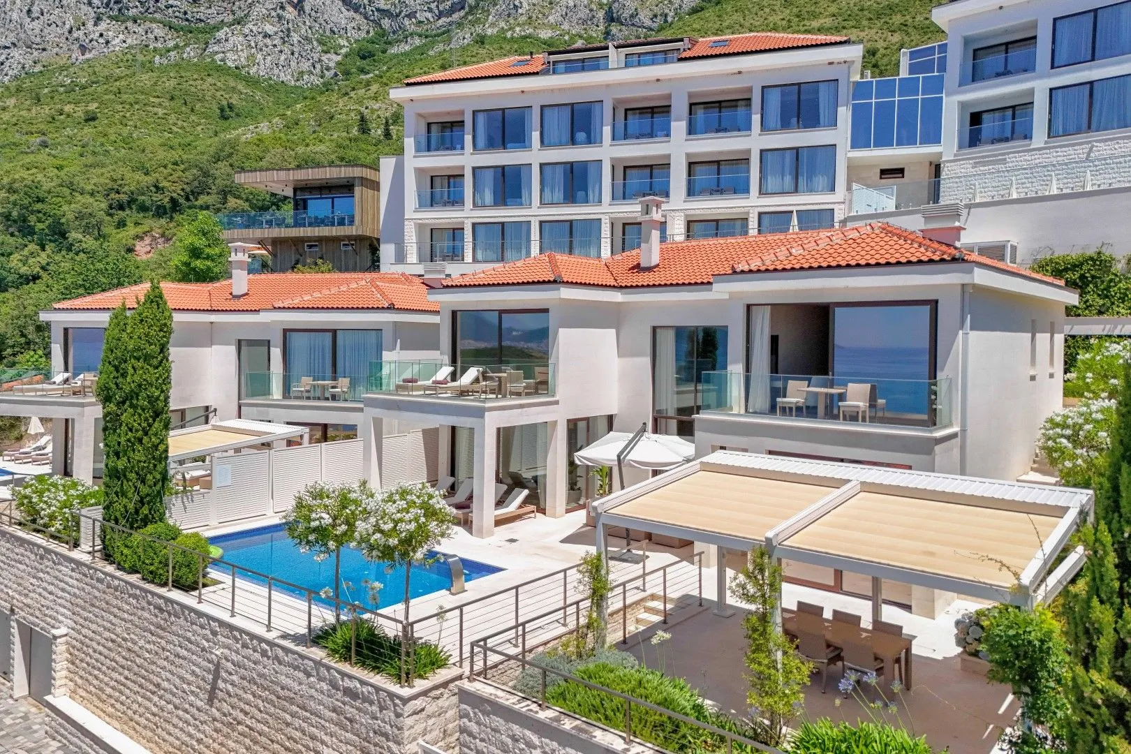 Sale, house, 279m², Drobni pijesak, Budva