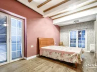 Sale, house, 240m², Tivat, Crna Gora - image 21