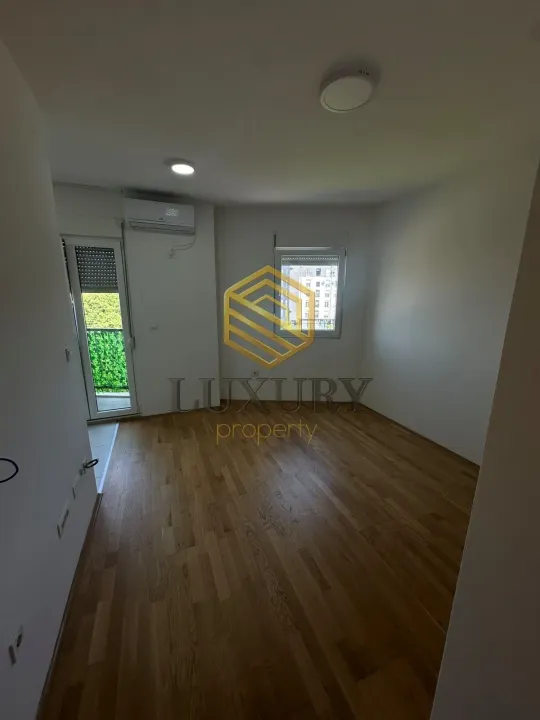 Izdavanje, garsonjera, 30m², Zabjelo, Podgorica