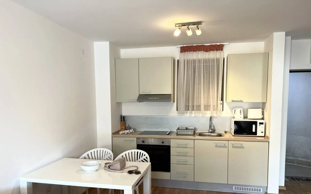 Sale, one bedroom apartment, 52m², Pržno, Budva