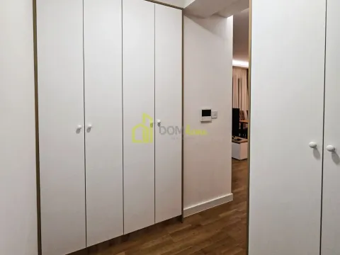 Izdavanje, dvosoban stan, 80m², Tološi, Podgorica - image 3