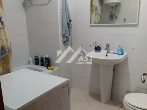Izdavanje, dvosoban stan, 45m², Grbavica, Novi Sad Sve Podlokacije - image 5